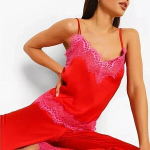 Boohoo size 2 or xs valentines red and pink satin lace pajama set